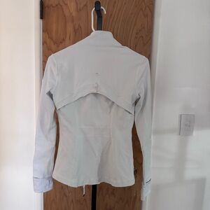 Lululemon define White Lightweight Jacket women 6
